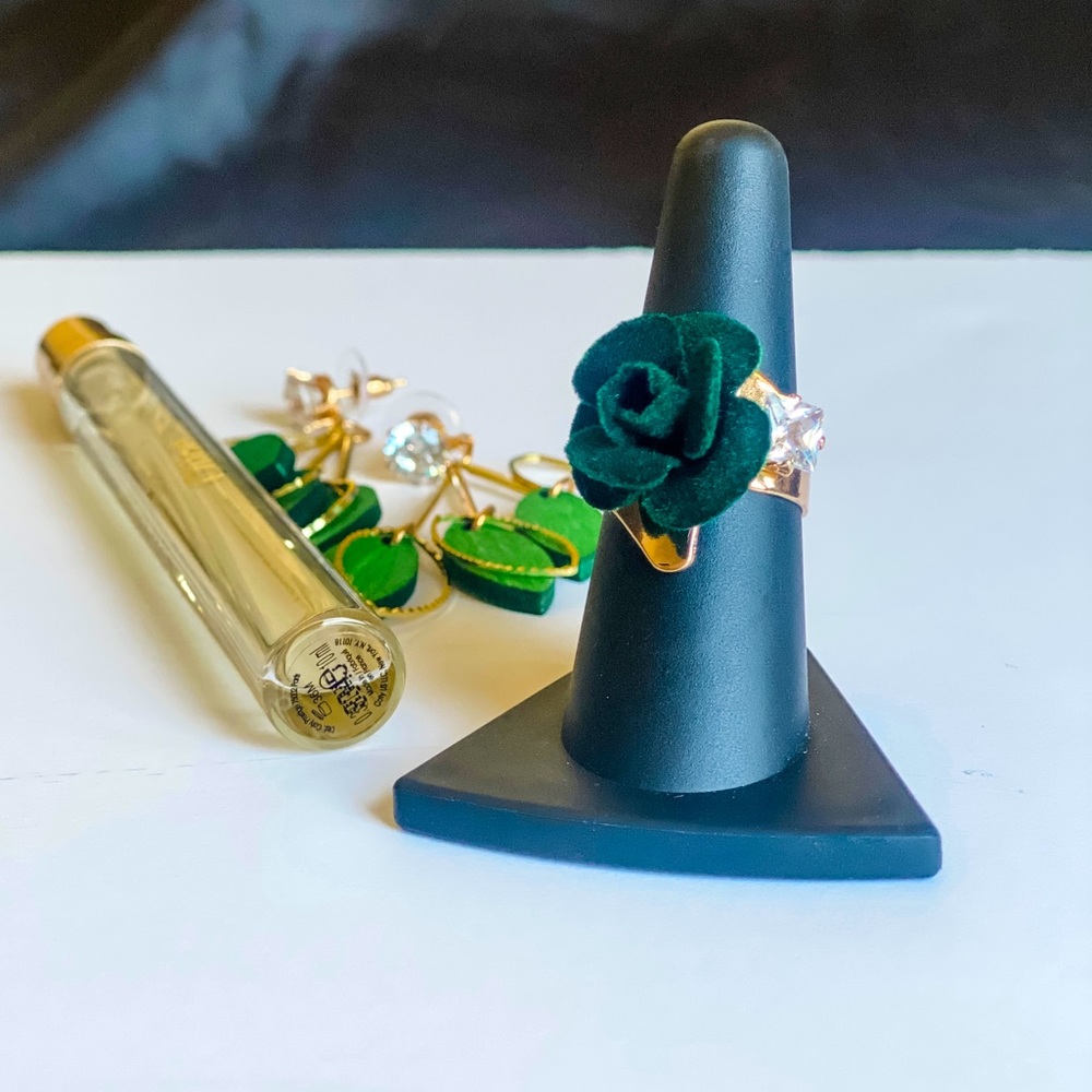 NEW! Velvet & Rhinestone Adjustable Gold Tone Ring